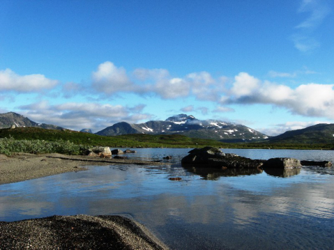 Ein herrlicher Tag am Gaukarvatnet mit Blick zum Gaksfjellet