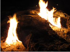 Die ewigen Feuer der Chimaira sollte man unbedingt bei Nacht besuchen